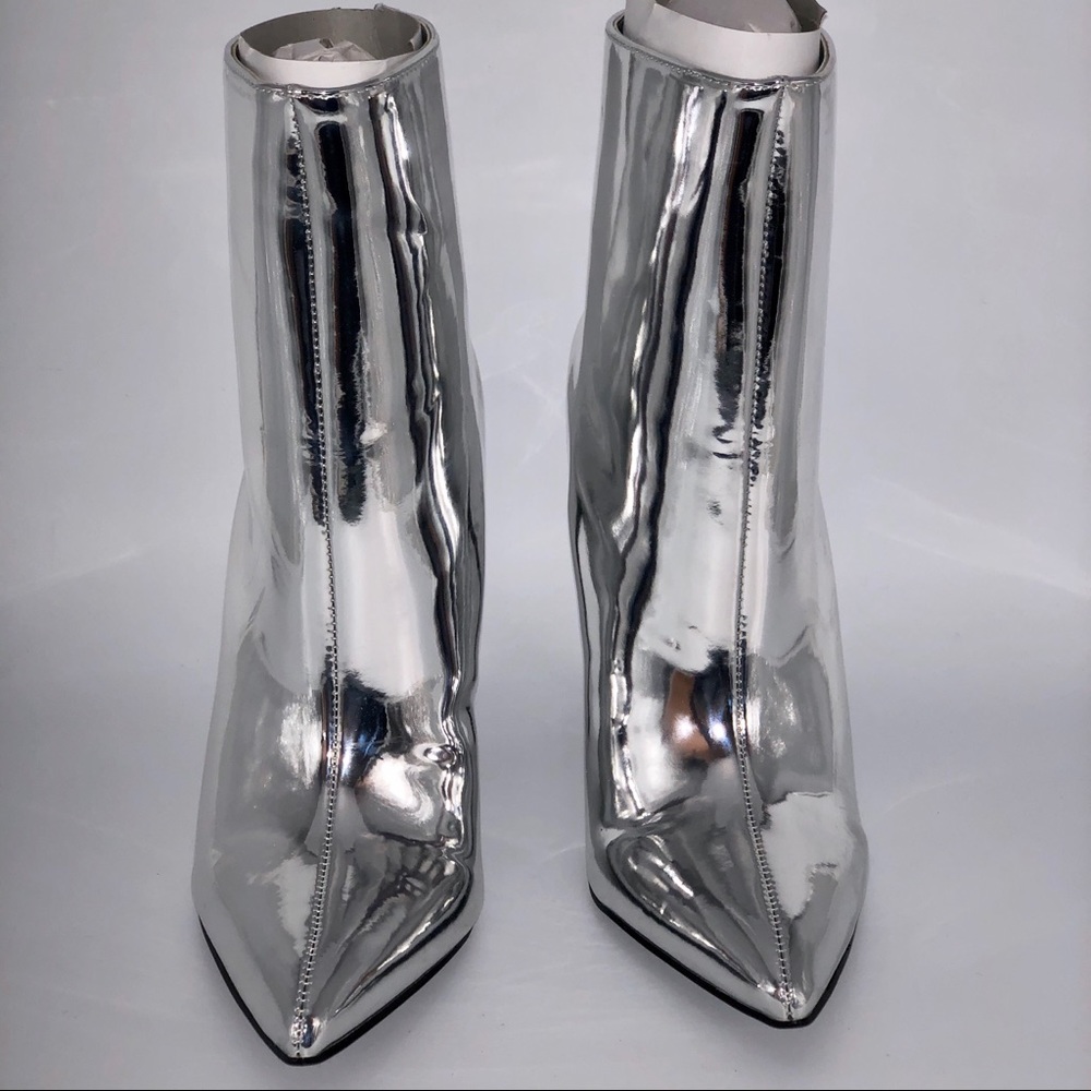 NEW, Silver bootie.